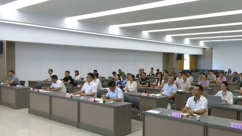 棗莊高新區(qū)舉辦外貿(mào)業(yè)務(wù)培訓(xùn)會(huì)，助力企業(yè)開(kāi)拓國(guó)際市場(chǎng)